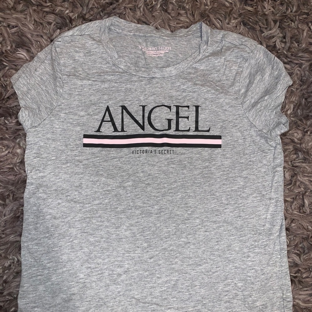 Women’s Victoria’s secret sleep shirt